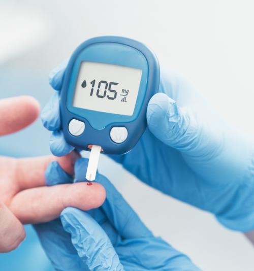 DIABETES E COMPLICAÇÕES CRÔNICAS