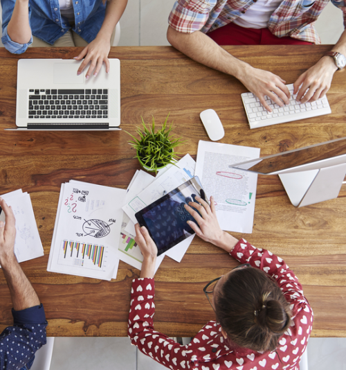 NEUROCIÊNCIA E A COMUNICAÇÃO EM AMBIENTES CORPORATIVOS